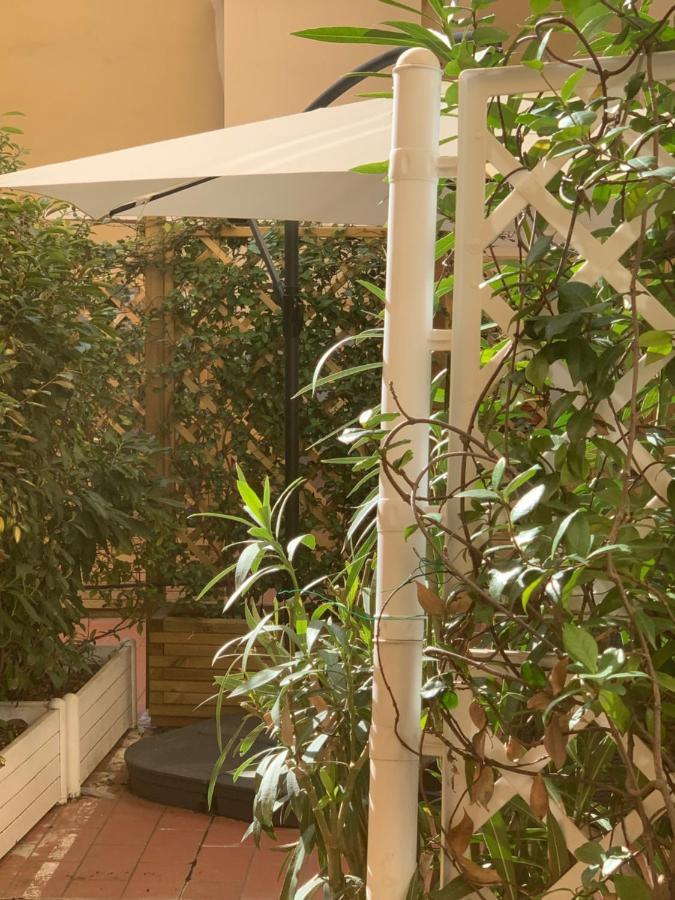 Ugo Bassi Lux Apartment Bologna Luaran gambar