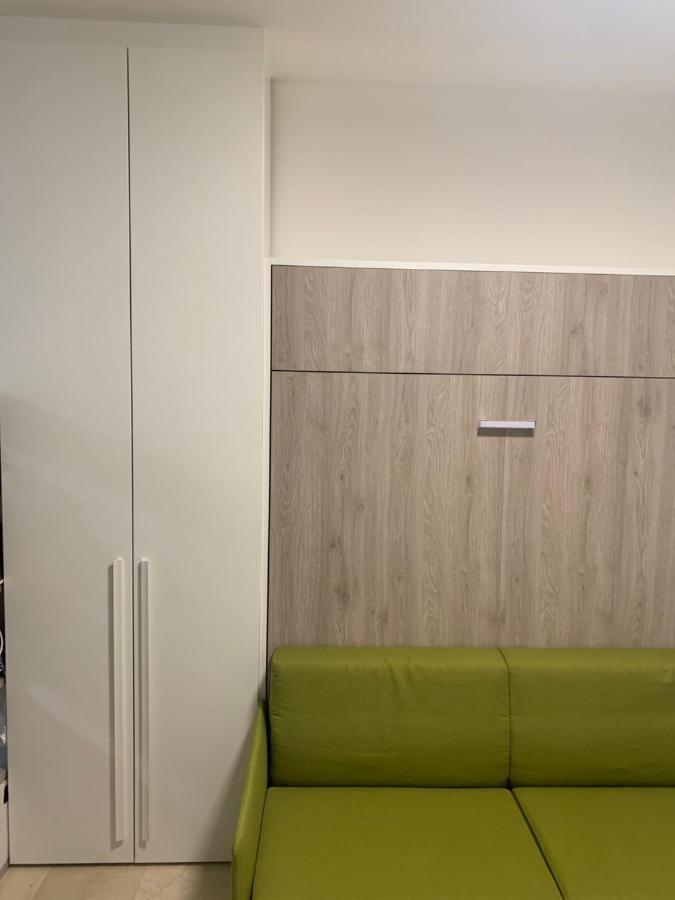 Ugo Bassi Lux Apartment Bologna Luaran gambar